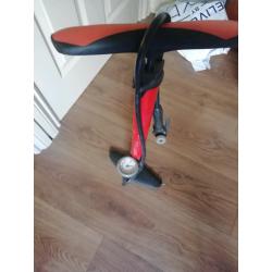 Bike pump / Paddock Pump