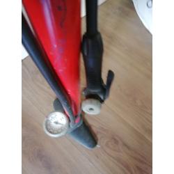 Bike pump / Paddock Pump