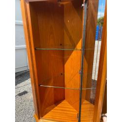 Corner unit