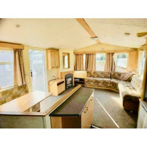 Perfect starter holiday Home For Sale on billing Aquadrome CALL 07955825040