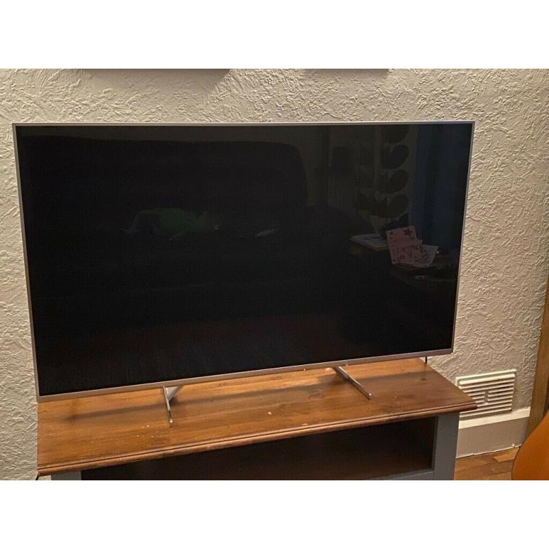 PANASONIC TX-50EX700B 50" Smart 4K Ultra HD HDR LED TV Immaculate Boxed