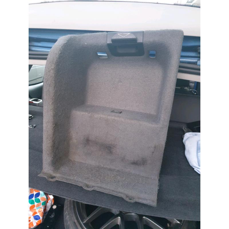 BMW e39 boot trunk trim panel carpet cover