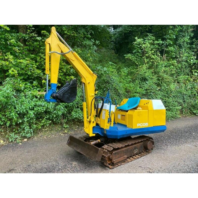 Komatsu PC05-5 Mini Excavator Digger, 1816 Hours, Bucket *WATCH VIDEO* 3 Cylinder diesel, 1.1 TON