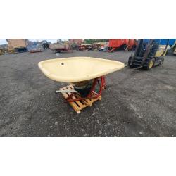 Tractor three point linkage vicon wagtail fertiliser spreader