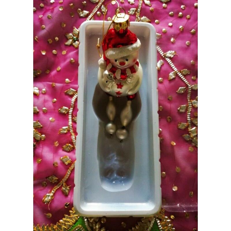 NEW TRADITIONAL SNOWMAN BAUBLE Figure Ornament Hanging Decoration Hat Scarf Festive Star CHRISTMAS
