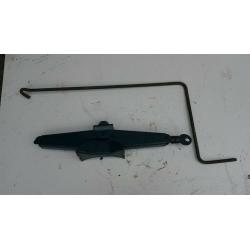 car scissor jack
