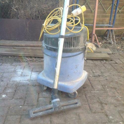 110 volt Vacuum