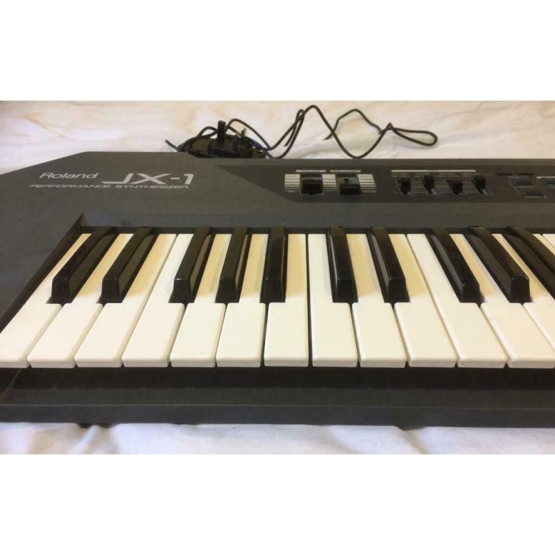 Roland JX-1 Synthesiser Keyboard With PSU