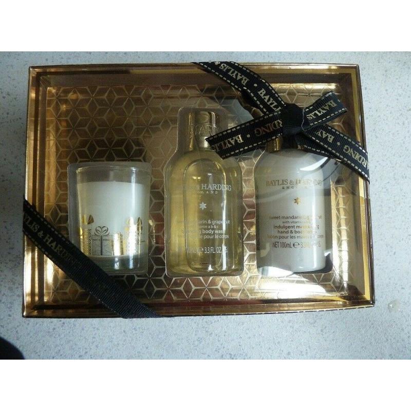 Baylis & Harding gift set with candle, Sweet Mandarin & Grapefruit