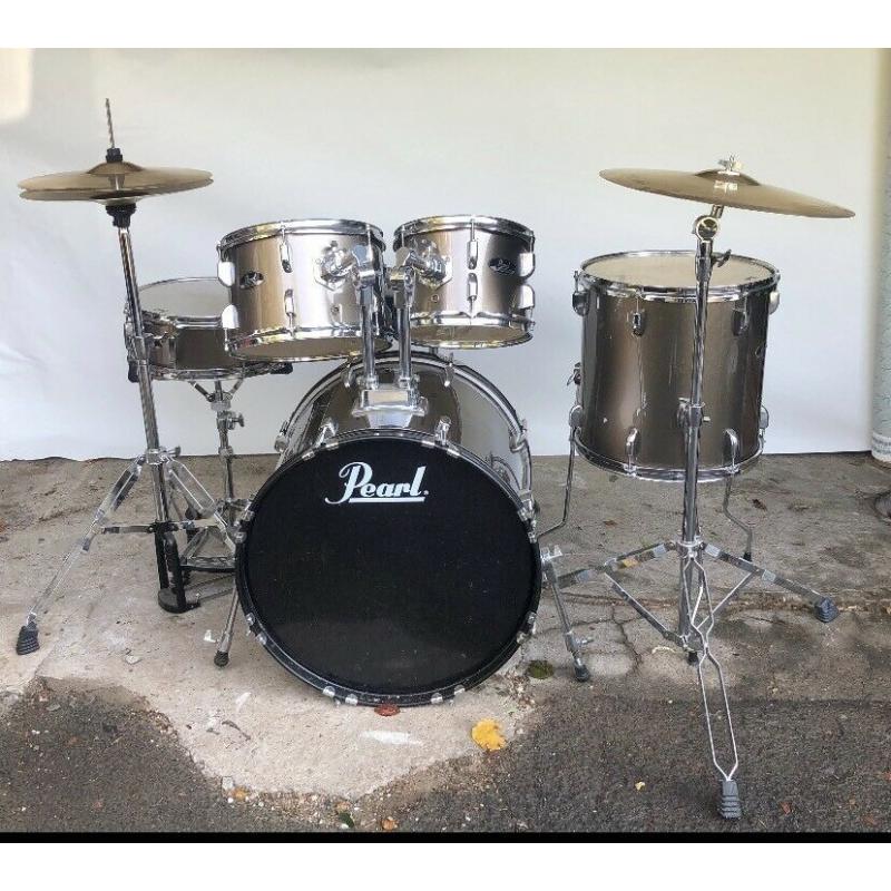 Pearl Roadshow Junior Drum Kit