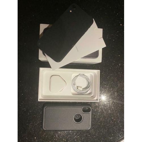 iPhone XR Black 64GB - Unlocked