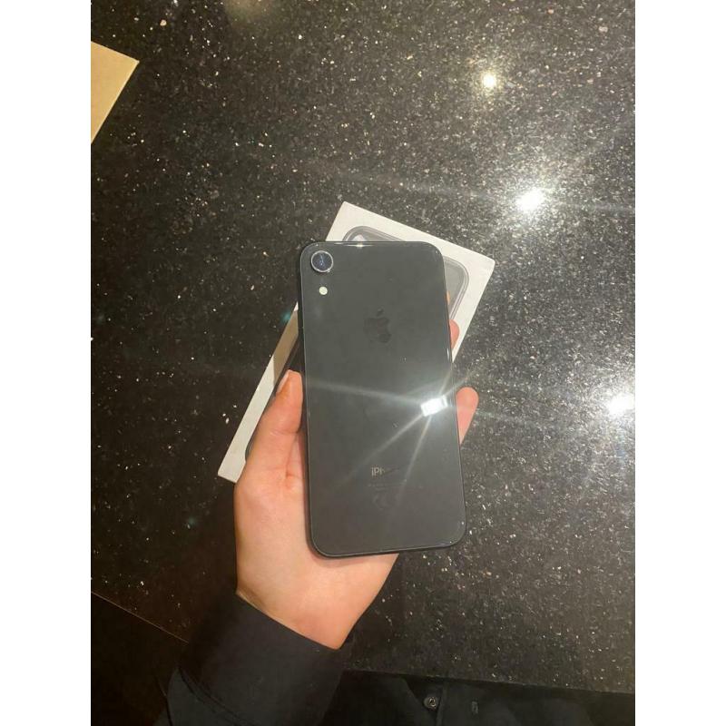 iPhone XR Black 64GB - Unlocked