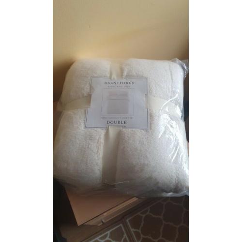 Brentfords Double Teddy Fleece Duvet Cover with Pillow Case