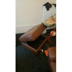 Free corner sofa with storage pouffe