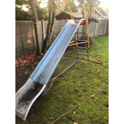 Free metal slide