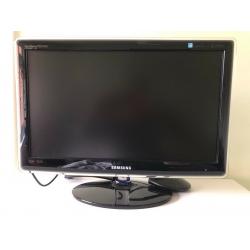 Samsung P2270HD on stand with remote control and aerial