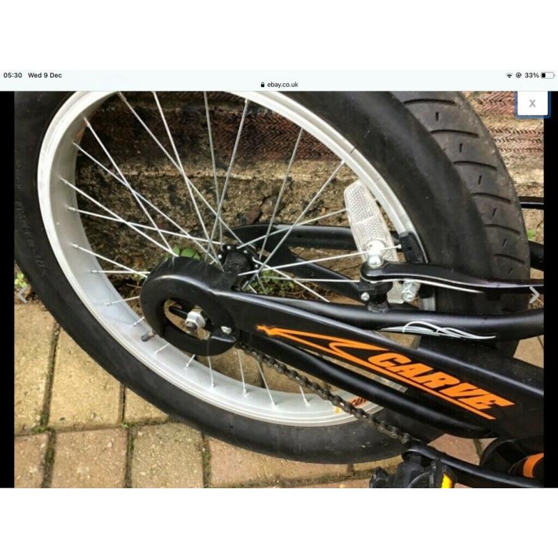 Kids 20?wheel bike age approximately 5 to 8 very good condition
