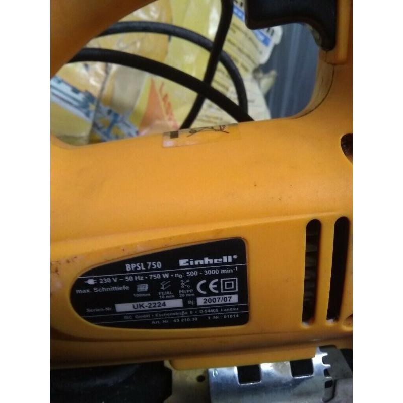 Echelle electric jig saw