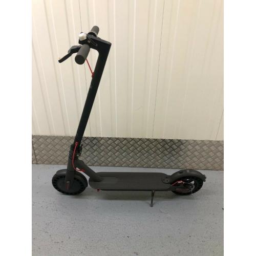 BRAND NEW 2020 PRO Electric Scooter fast 350W Motor LED Display App Support