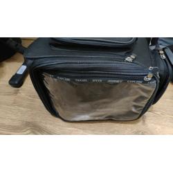 Motorcycle tank bag