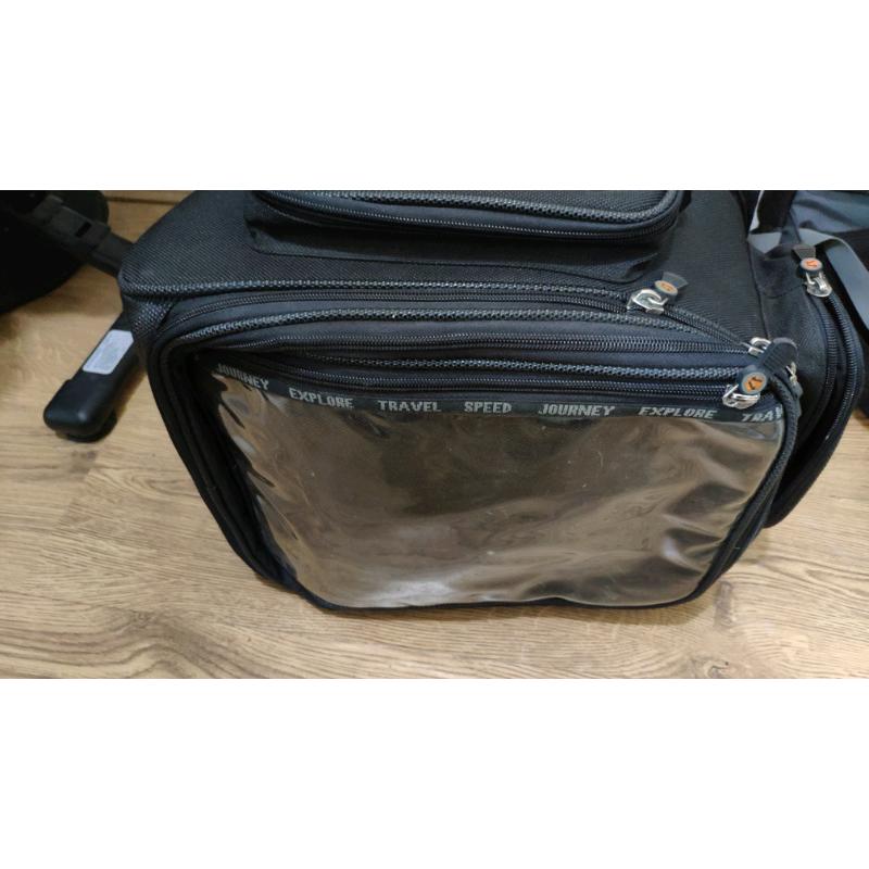Motorcycle tank bag