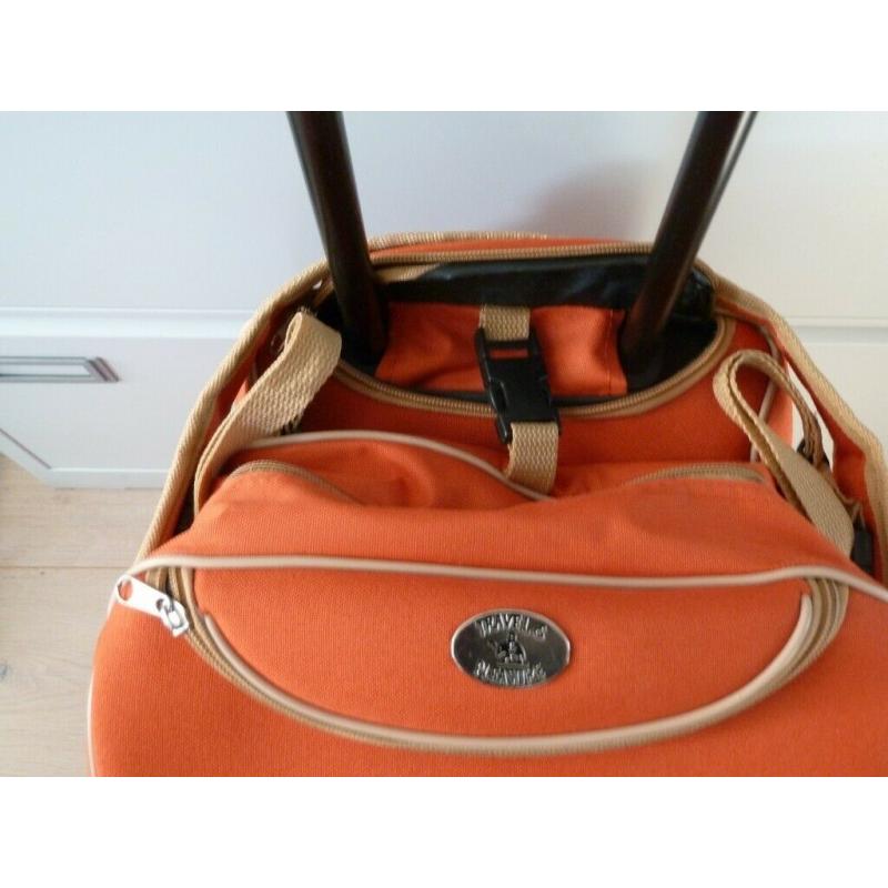 Travel bag & shoulder bag combination on pulley handle & wheels