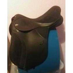 16" Thorowgood T4 Pony Saddle