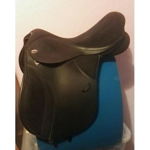16" Thorowgood T4 Pony Saddle
