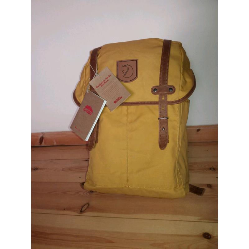 FJ?LLRAVEN 21LTR LAPTOP COMPATIBLE RUCKSACK NEW UNUSED