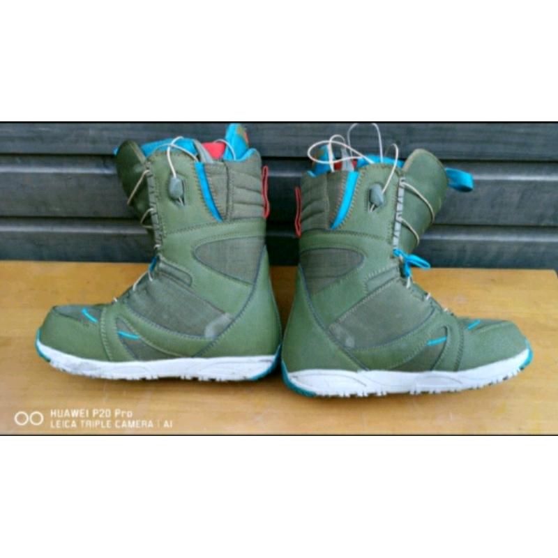 Burton emerald imprint2 SB boots good condition 6.5,Smirnoff board 65?
