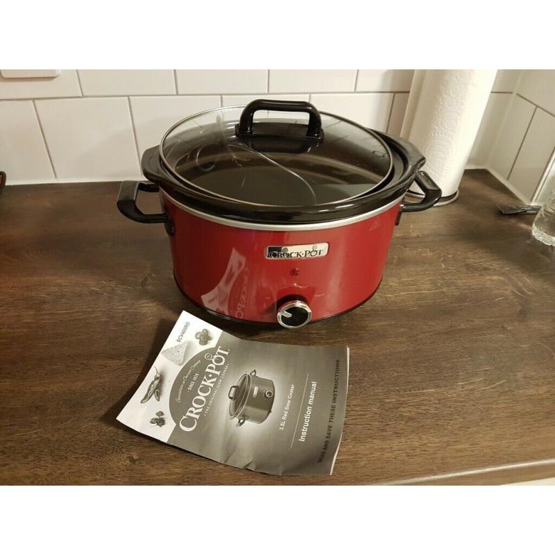 Slow cooker crock pot unused