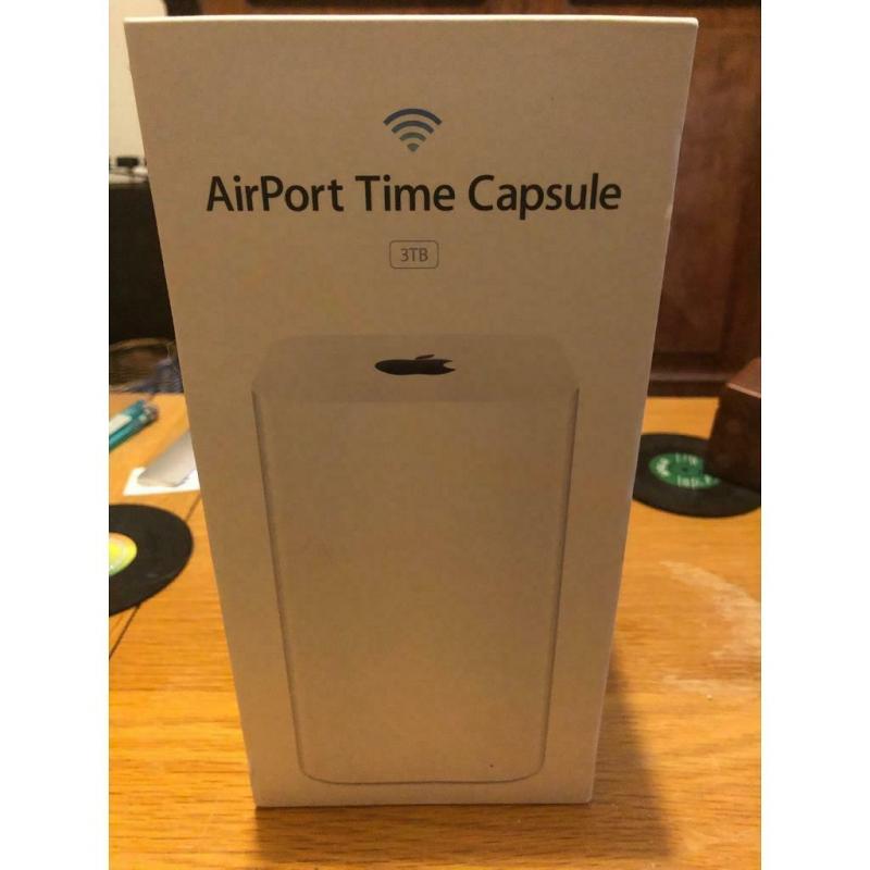 Apple AirPort Time Capsule 3TB never used - few marks on top