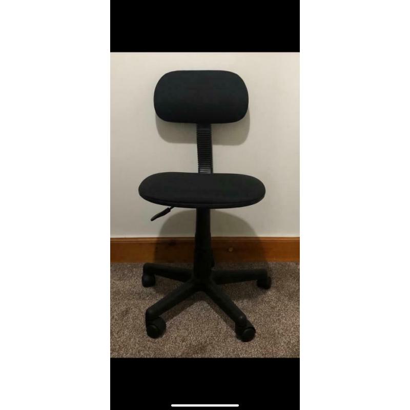 Black office swivel chair