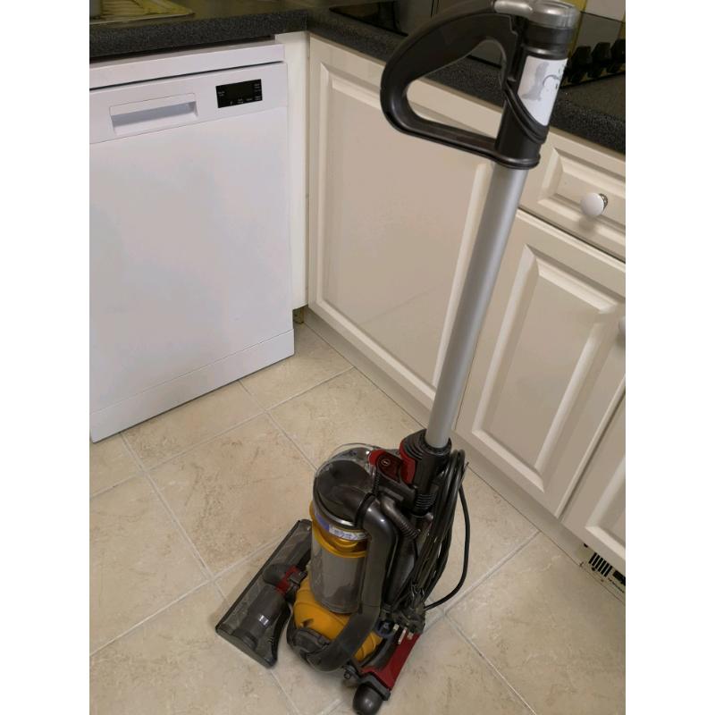 Dyson Dc24 multifloor vacuum cleaner in full working order