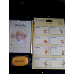 Girlguiding - Brownies stationary accessories