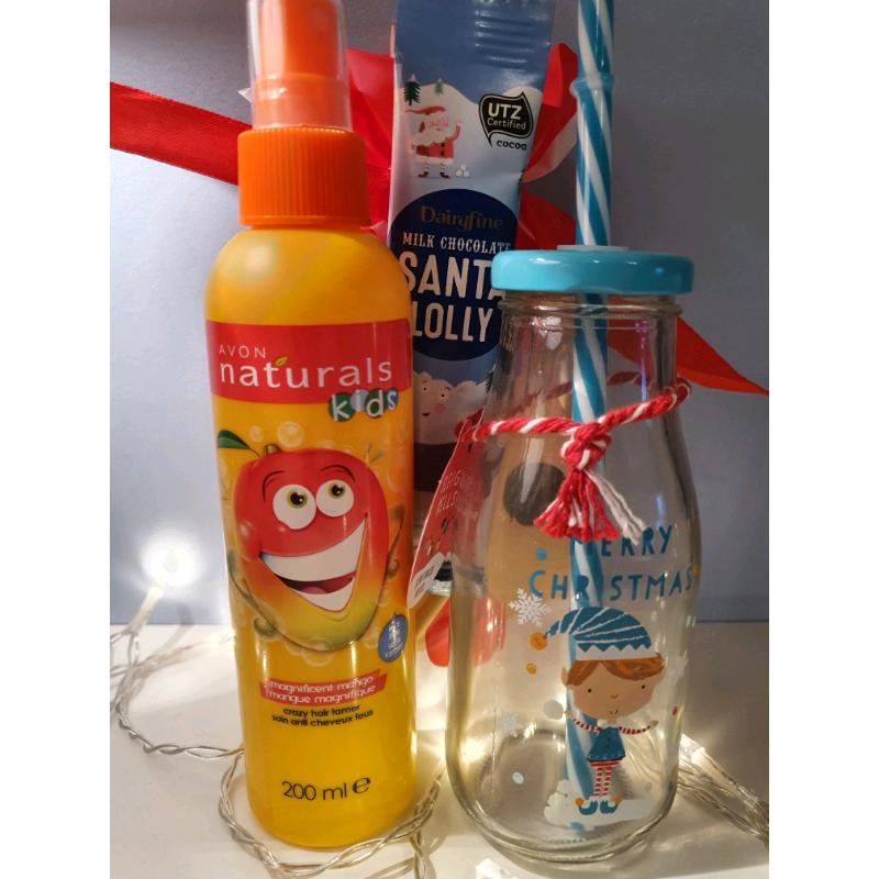 various kids gifts ranging from ?2.50 - ?3.50