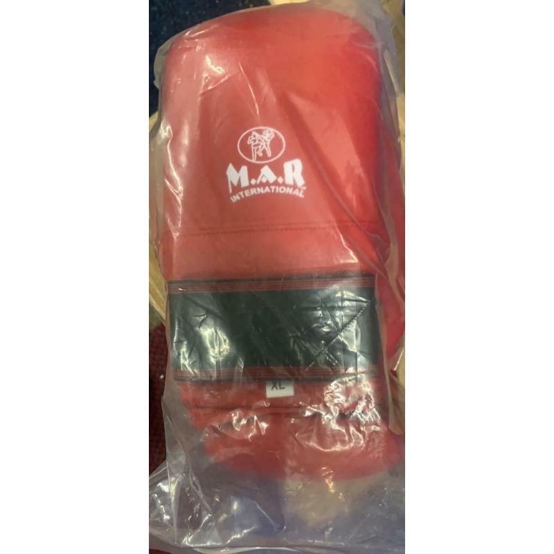 Boxing gloves brand new
