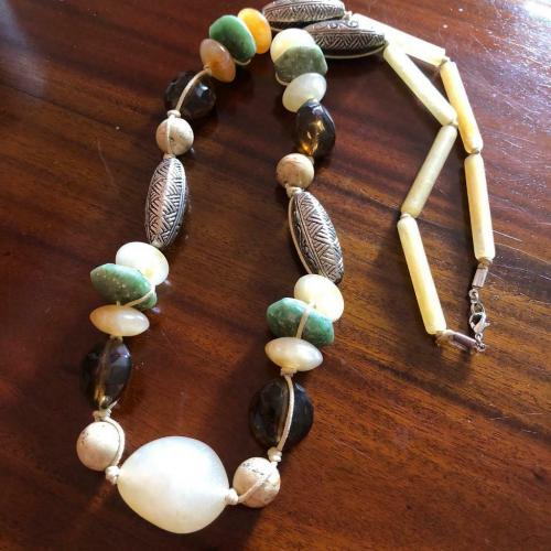 Vintage Chunky Mixed Natural Stones Twined Necklace Fashion Statement Boho Hippy Gift