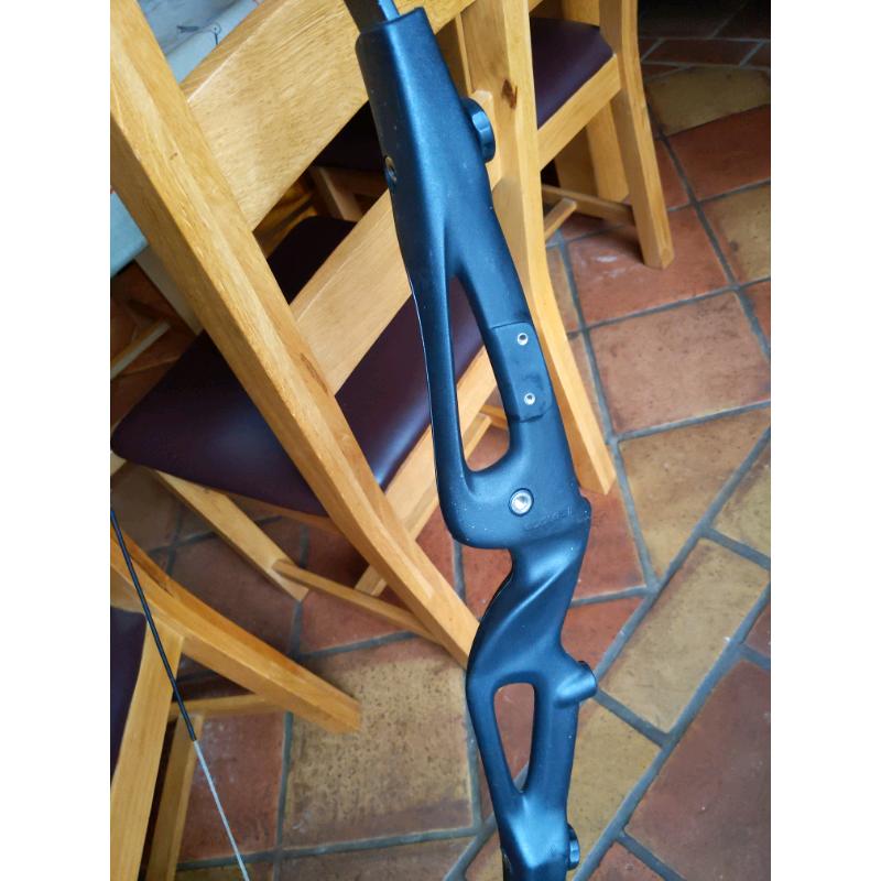 Decathlon bow