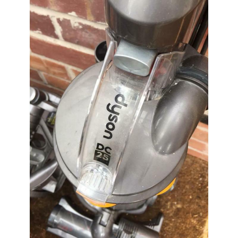 Dyson ball vacuum cleaner