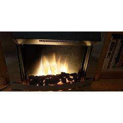 FIREGLO 2000W ELECTRIC FIRE WITH 2 HEAT SETTINGS AND ALSO WITH OR WITHOUT FAN.