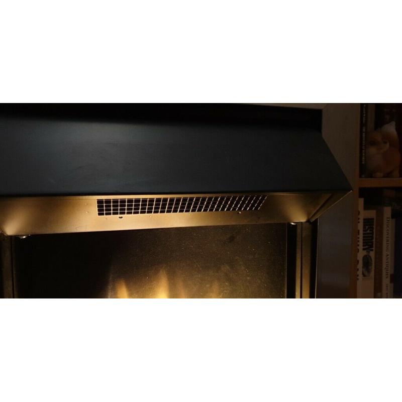 FIREGLO 2000W ELECTRIC FIRE WITH 2 HEAT SETTINGS AND ALSO WITH OR WITHOUT FAN.