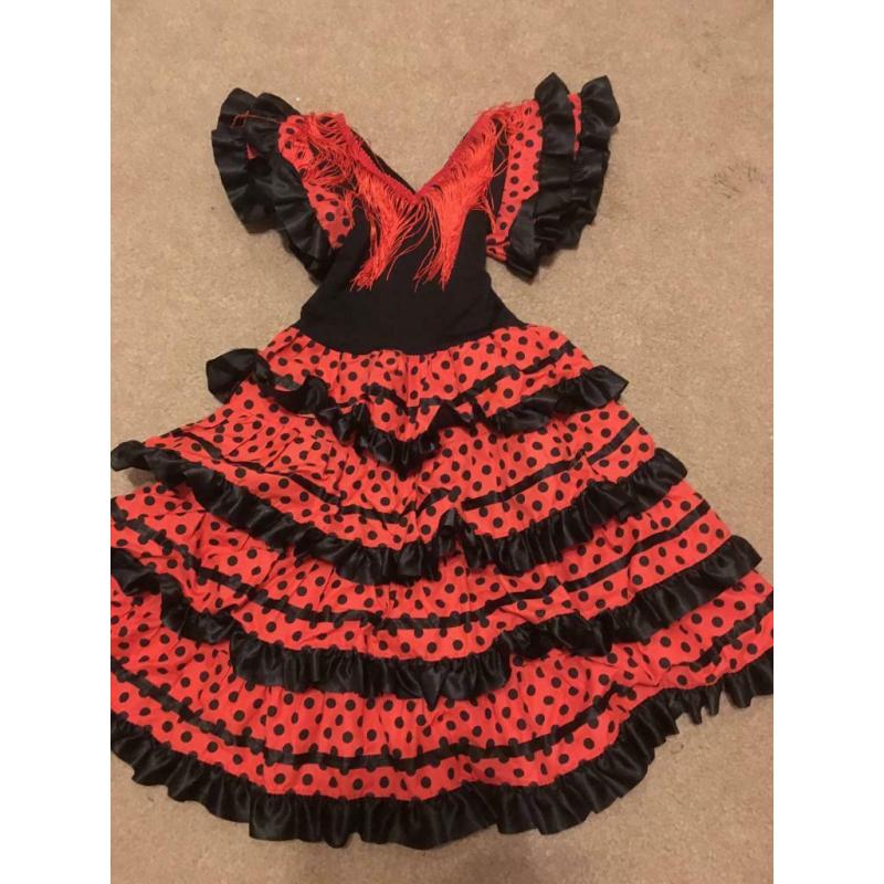 Spanish girls dress