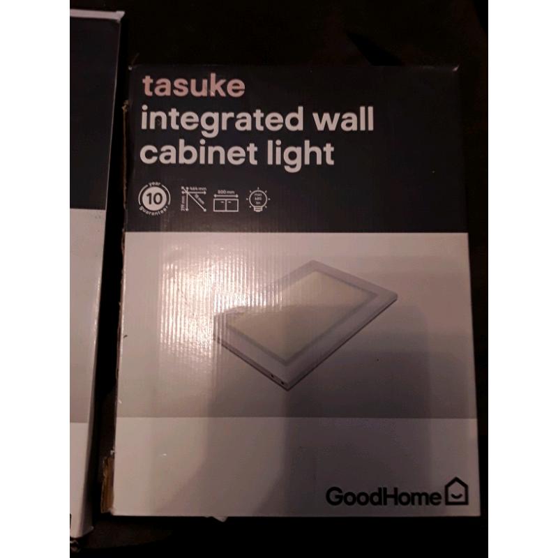 6 Wall cabinet lights
