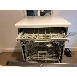 Miele dishwasher freestanding white