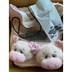 This little piggy toasty foot massager