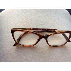Eyeglasses
