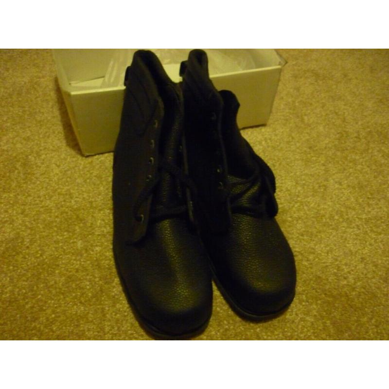 Safety Boots - Proforce Size 11 and Size 7