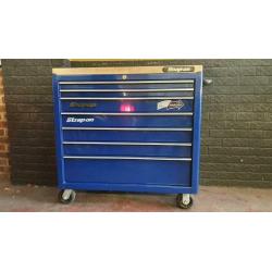 Snap on roll cab with wooden top