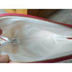 Liz Earle make up / toilet bags